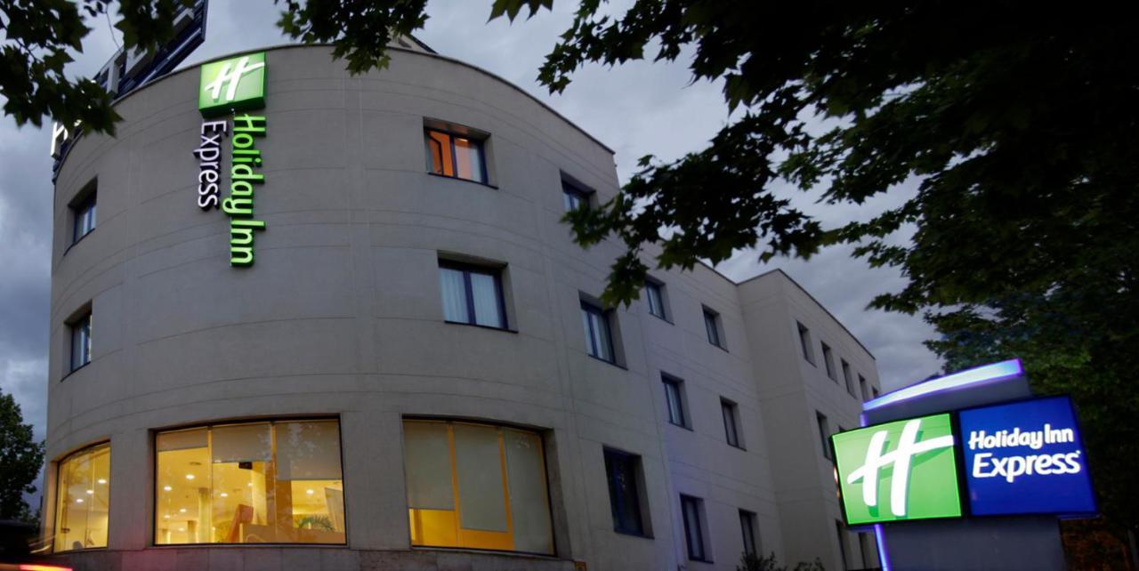 Holiday Inn Express San Sebastian De Los Reyes By Ihg Ngoại thất bức ảnh