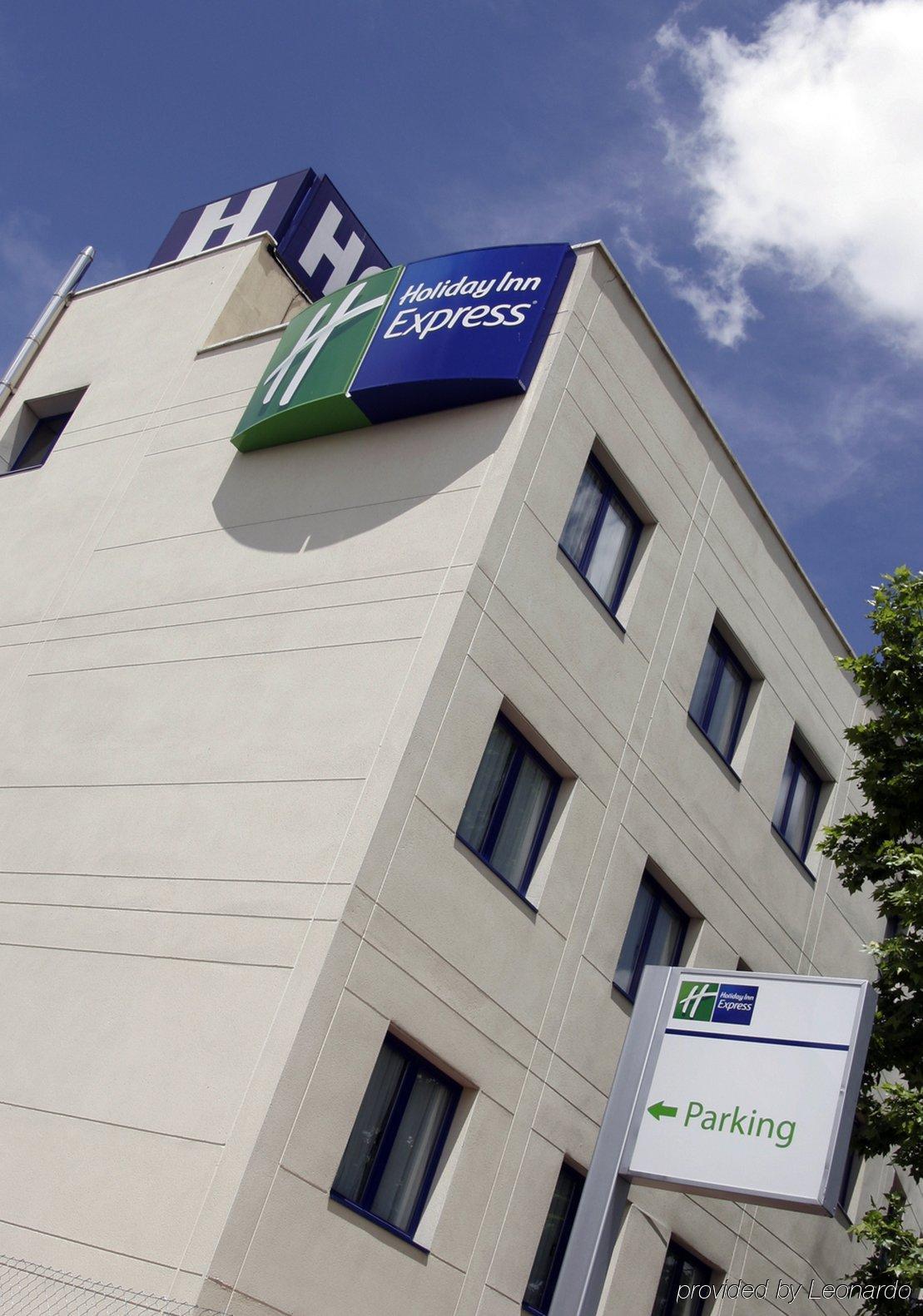 Holiday Inn Express San Sebastian De Los Reyes By Ihg Ngoại thất bức ảnh