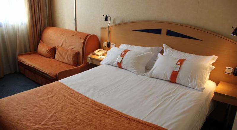Holiday Inn Express San Sebastian De Los Reyes By Ihg Ngoại thất bức ảnh